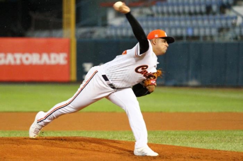 CARIBES CAE EN EXTRAINNING ANTE CARDENALES