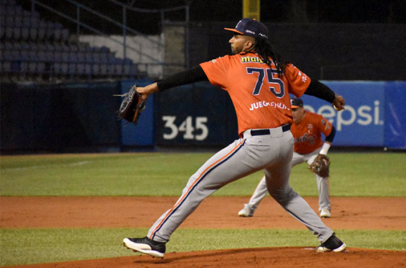 CARIBES BLANQUEÓ A TIGRES EN MARACAY