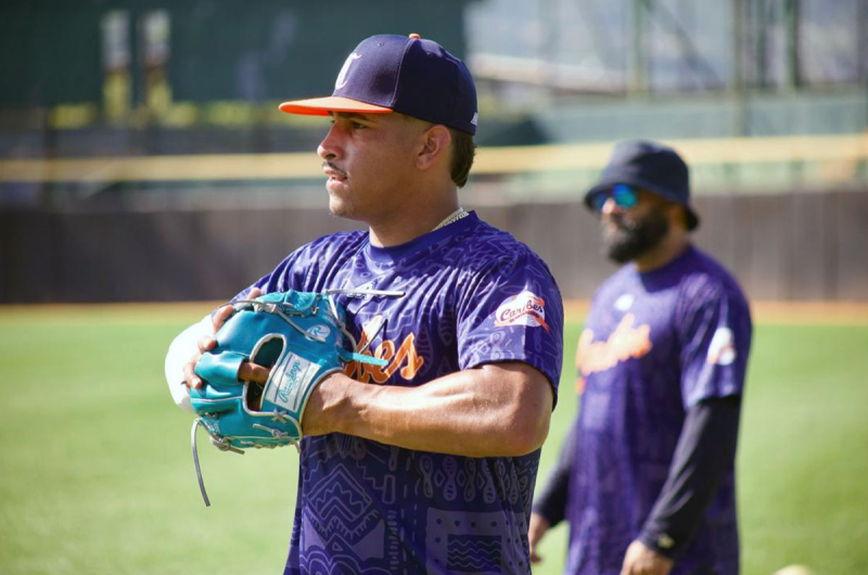 YILBER DIAZ SE REPORTÓ A LA TRIBU