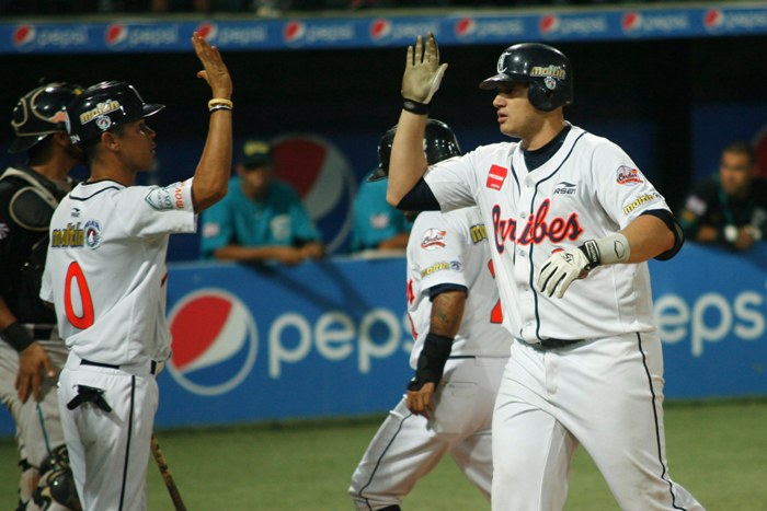 CARIBES INICIA PLAYOFF EN CASA